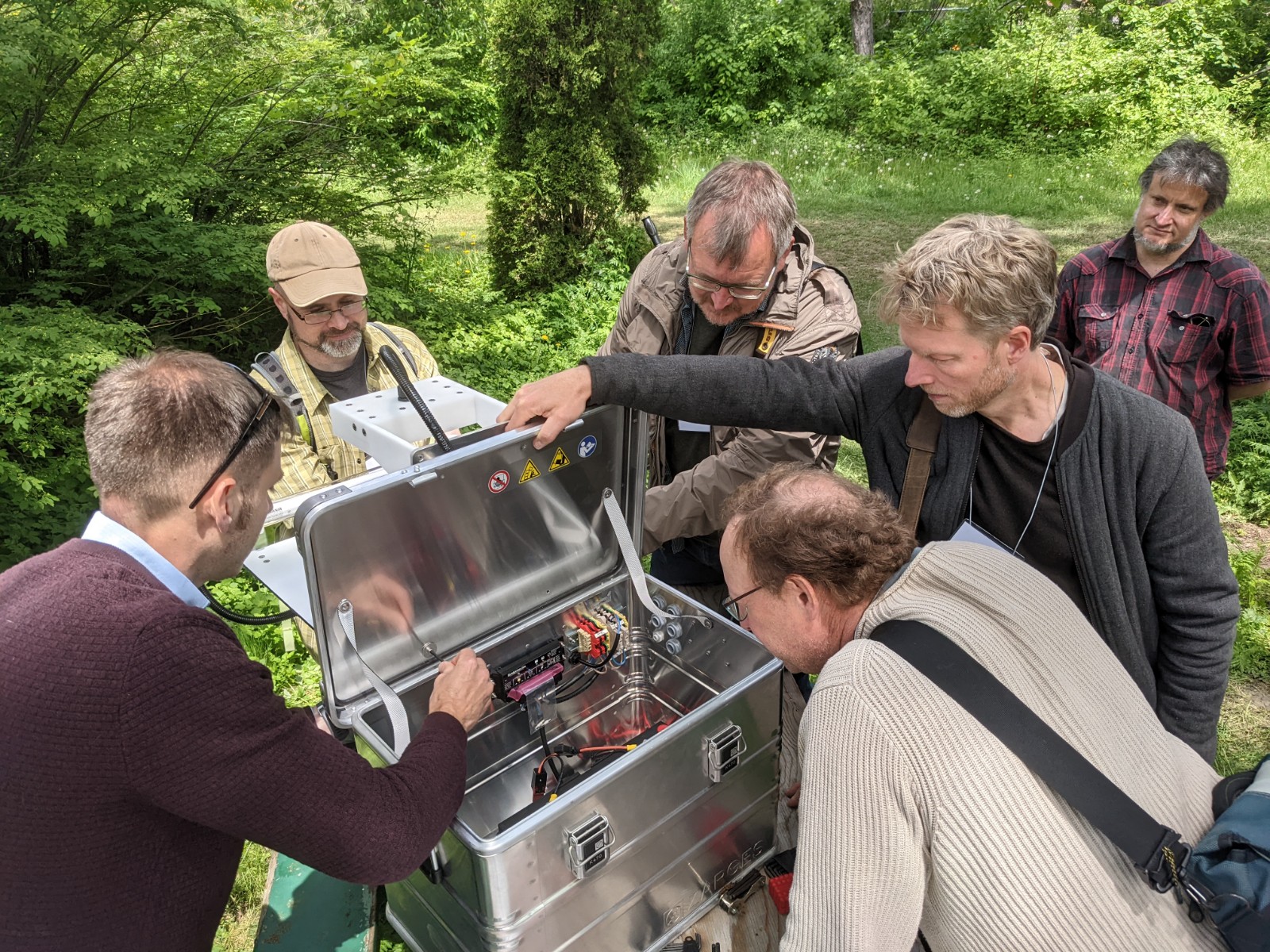 AMBER – AI-assisted Monitoring of Biodiversity using Edge Processing and Remote Sensors – project image